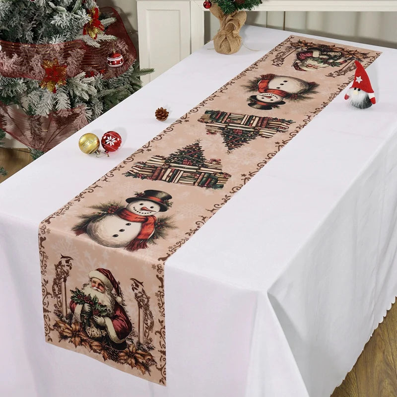 Mesa de Navidad decorada con camino de mesa